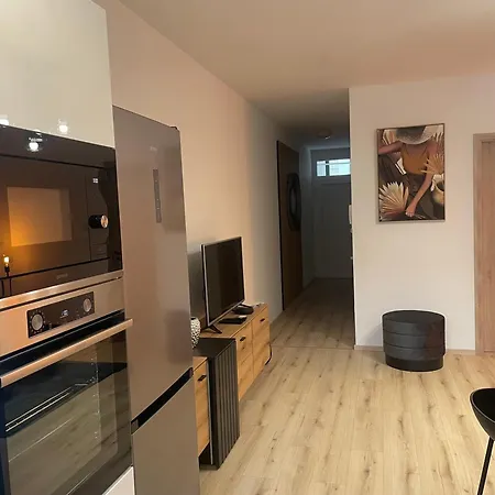 Apartment Home-city *